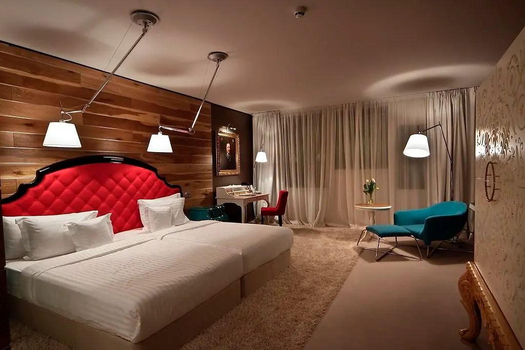 Graffit Gallery Design Hotel Varna Bulgaria