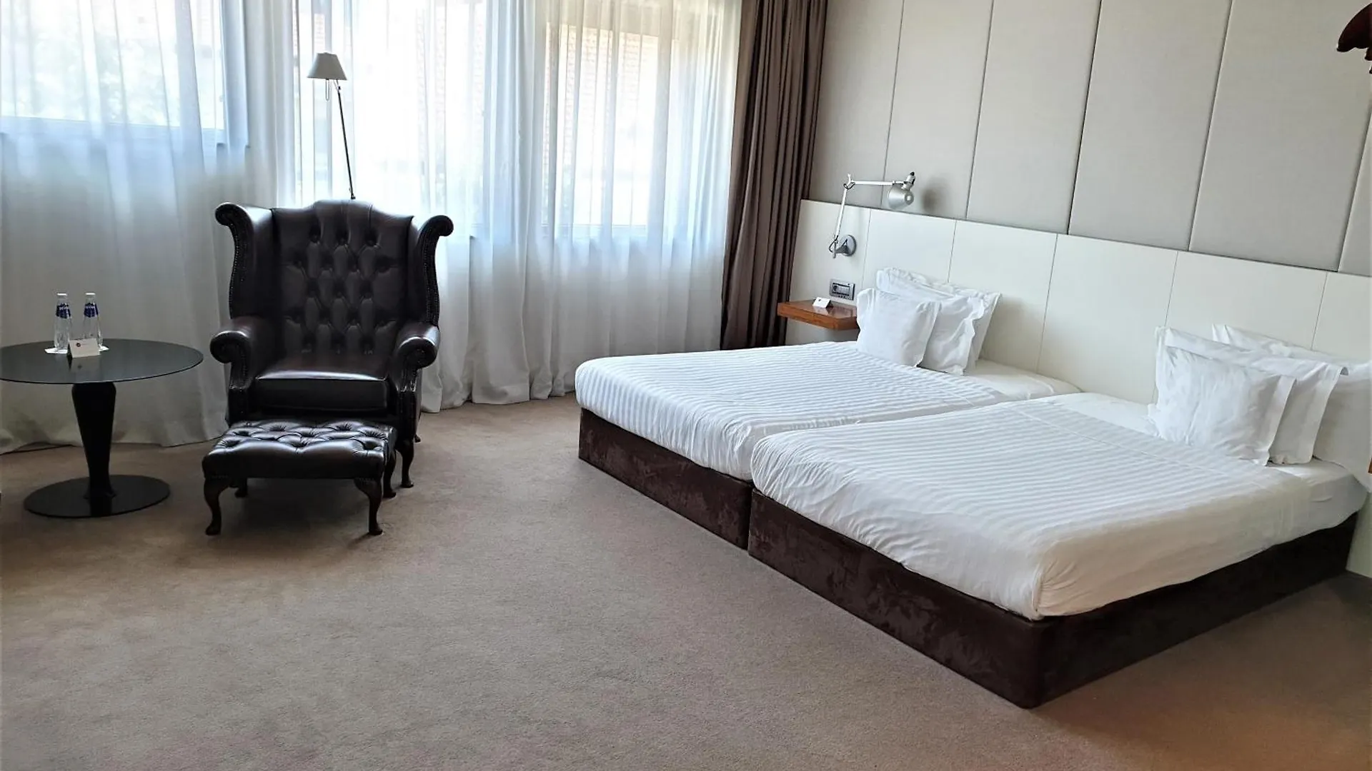 Graffit Gallery Design Hotel Varna
